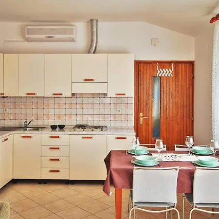 Апартаменти Anita