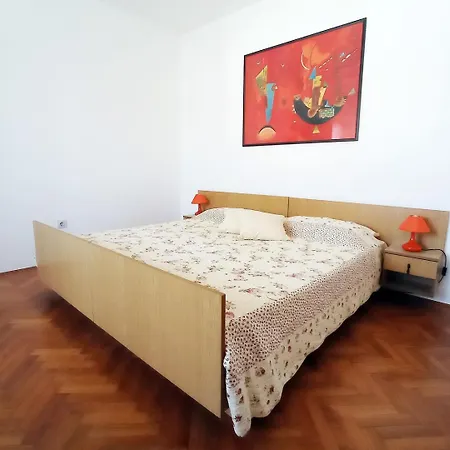 Apartment Anita *